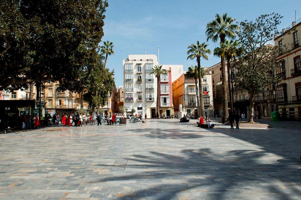 Nabrisa Apartamento Moderno En Pleno Centro Con Opcion A Parking Cartagena Eksteriør billede